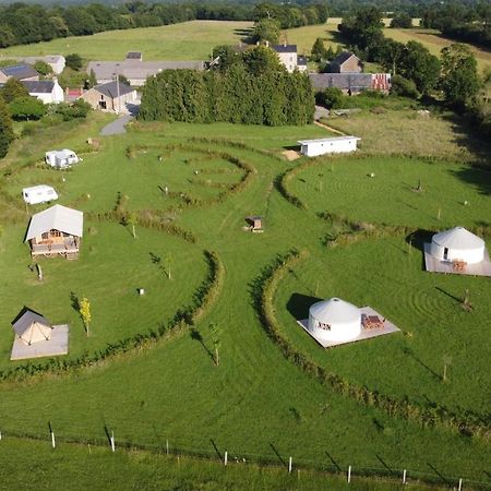 Camping A La Ferme - Hebergements Insolites Cerisy-la-Foret Esterno foto
