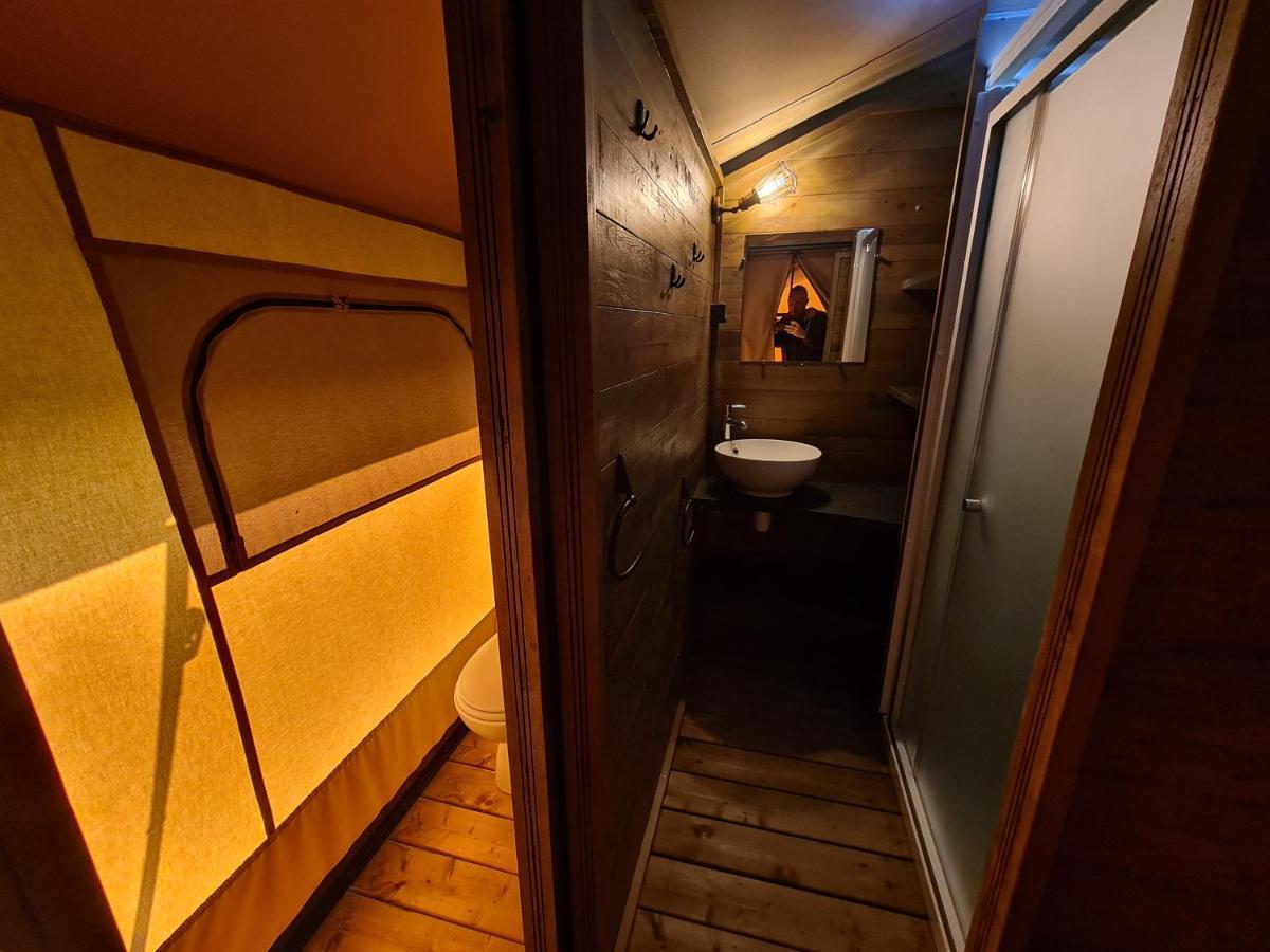 Camping A La Ferme - Hebergements Insolites Cerisy-la-Foret Esterno foto