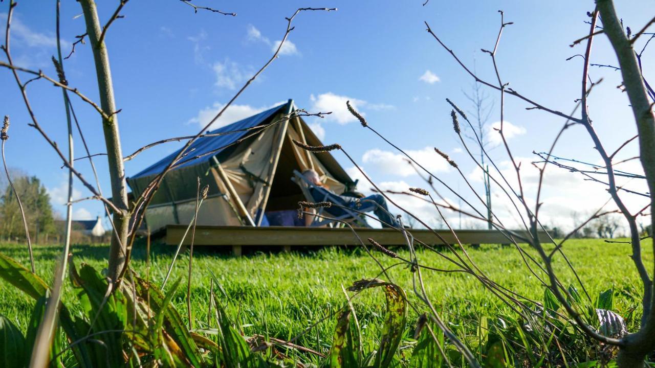 Camping A La Ferme - Hebergements Insolites Cerisy-la-Foret Esterno foto