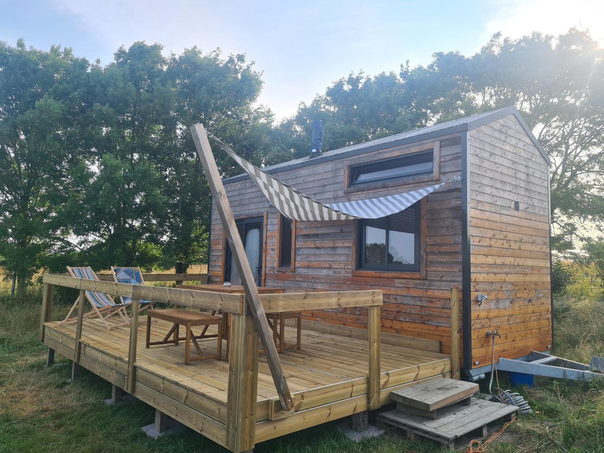 Camping A La Ferme - Hebergements Insolites Cerisy-la-Foret Esterno foto